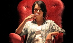 高清精品美女在线播放